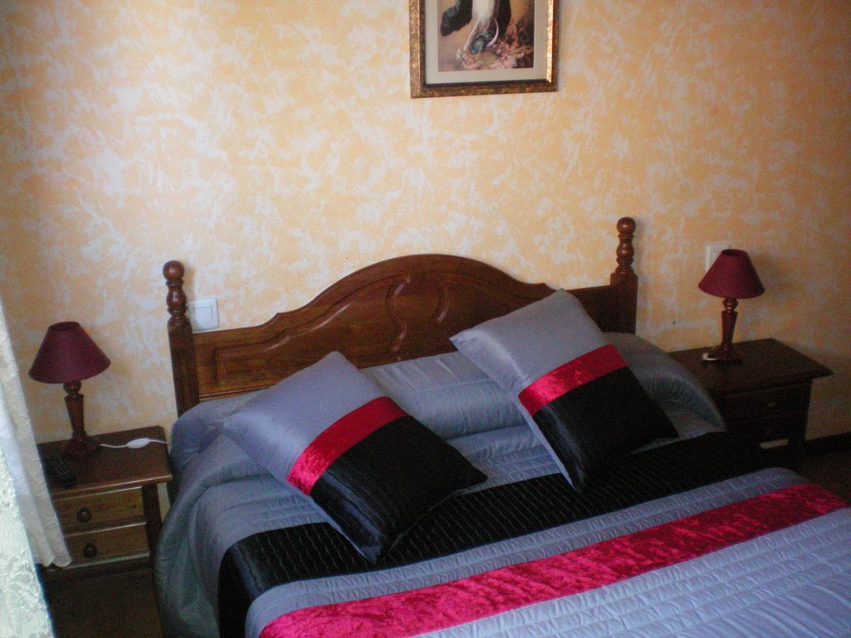 Triple Room,646183434:JPEG